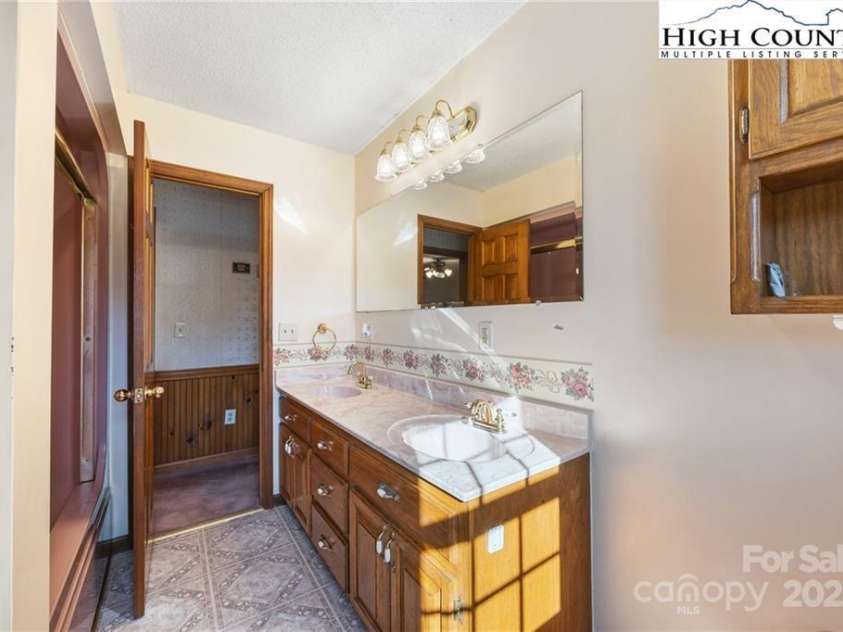 1067 Big Flatts Church Road, Fleetwood, NC 28626.  MLS# CAR4227783, YatesRealty ID 2366. 