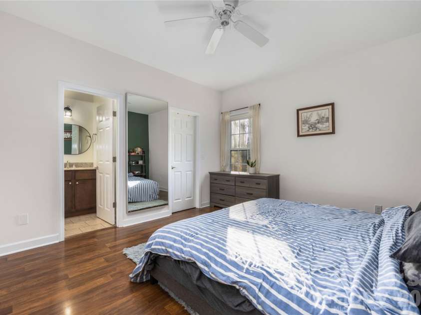 107 Barndale Drive, Troutman, NC 28166.  MLS# CAR4340490, YatesRealty ID 2366. 