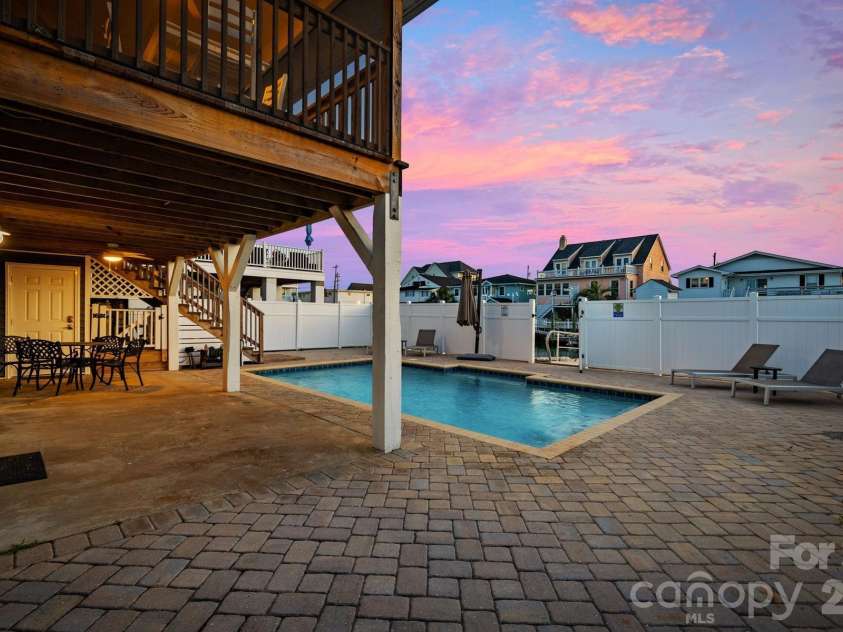 307 53rd Avenue, North Myrtle Beach, SC 29582.  MLS# CAR4308250, YatesRealty ID 2366. 