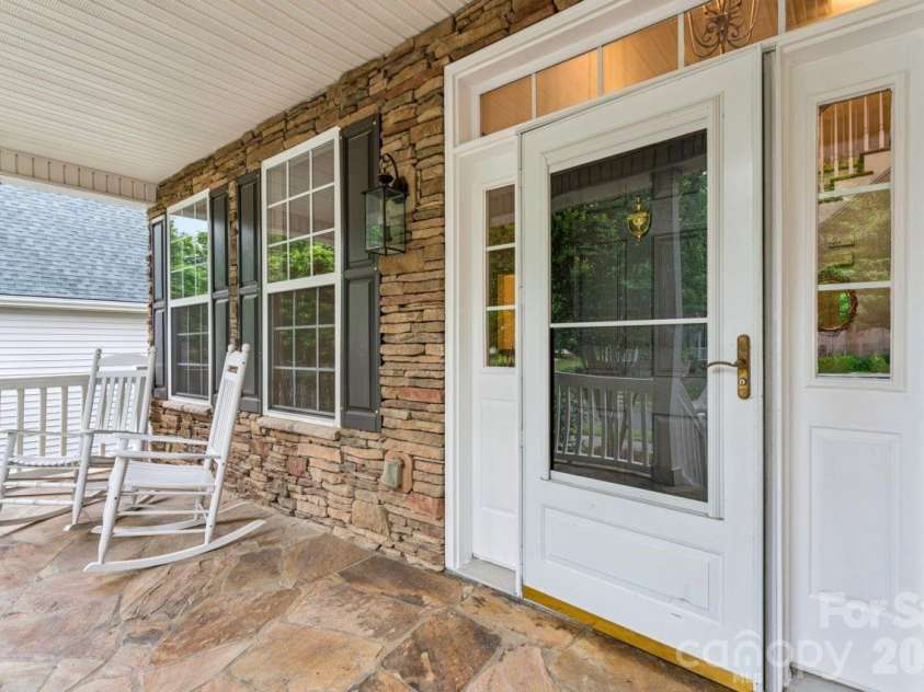 10412 Old Carolina Drive, Charlotte, NC 28214.  MLS# CAR4375684, YatesRealty ID 23661. Expansive Front Porch