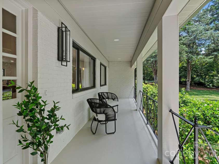 4209 Windwood Circle, Charlotte, NC 28226.  MLS# CAR4275324, YatesRealty ID 23661. 