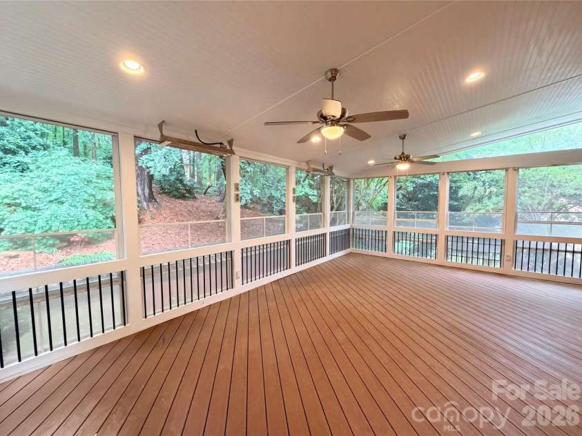 11106 Brush Hollow Road, Matthews, NC 28105.  MLS# CAR4379832, YatesRealty ID 23662. 