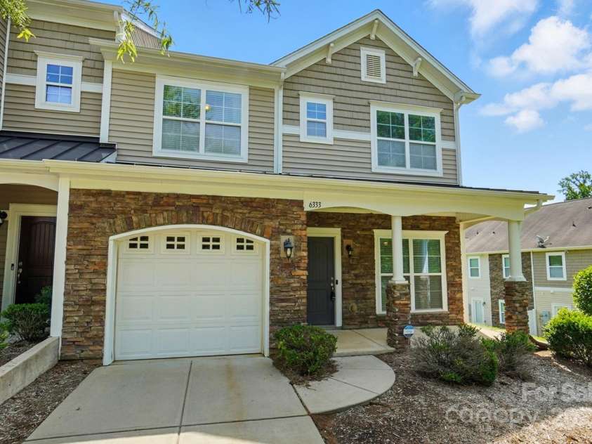 6333 Cory Bret Lane, Charlotte, NC 28278.  MLS# CAR4266082, YatesRealty ID 23662. 