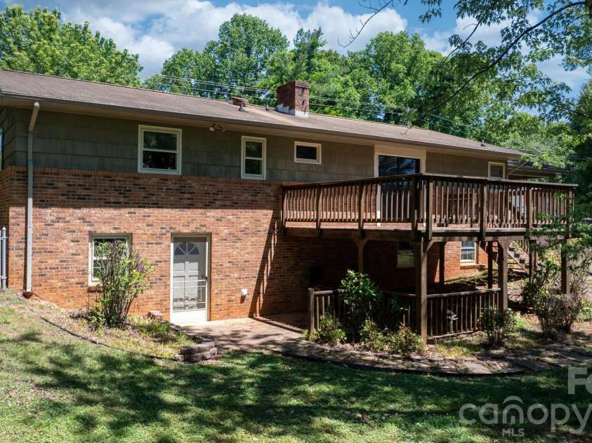 1328 Amherst Road, Morganton, NC 28655.  MLS# CAR4379932, YatesRealty ID 23663. 