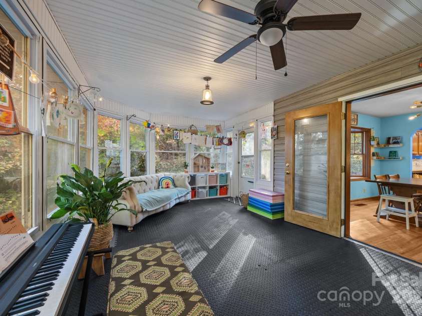 390 Hollow Wood Lane, Tryon, NC 28782.  MLS# CAR4185566, YatesRealty ID 23663. 