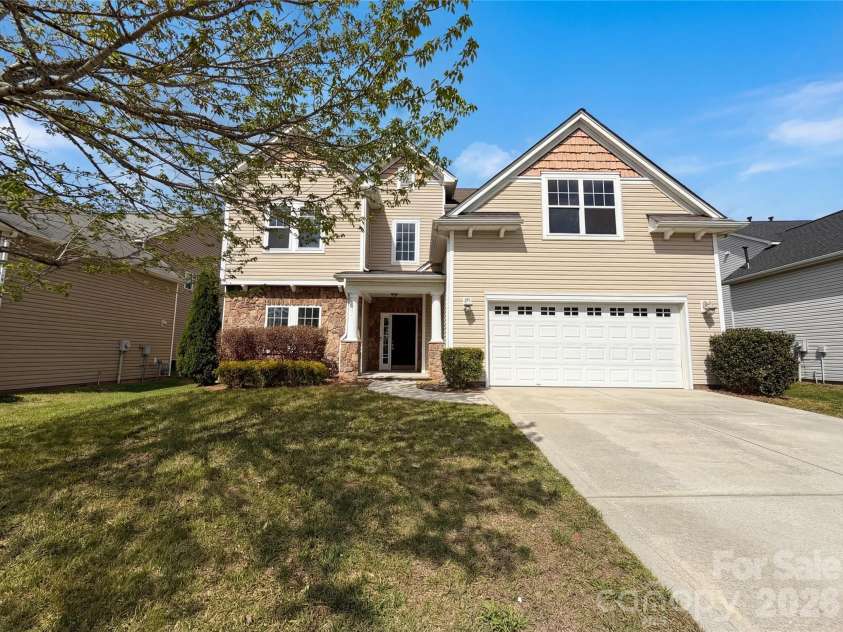 9696 Ravenscroft Lane, Concord, NC 28027.  MLS# CAR4369552, YatesRealty ID 23664. 