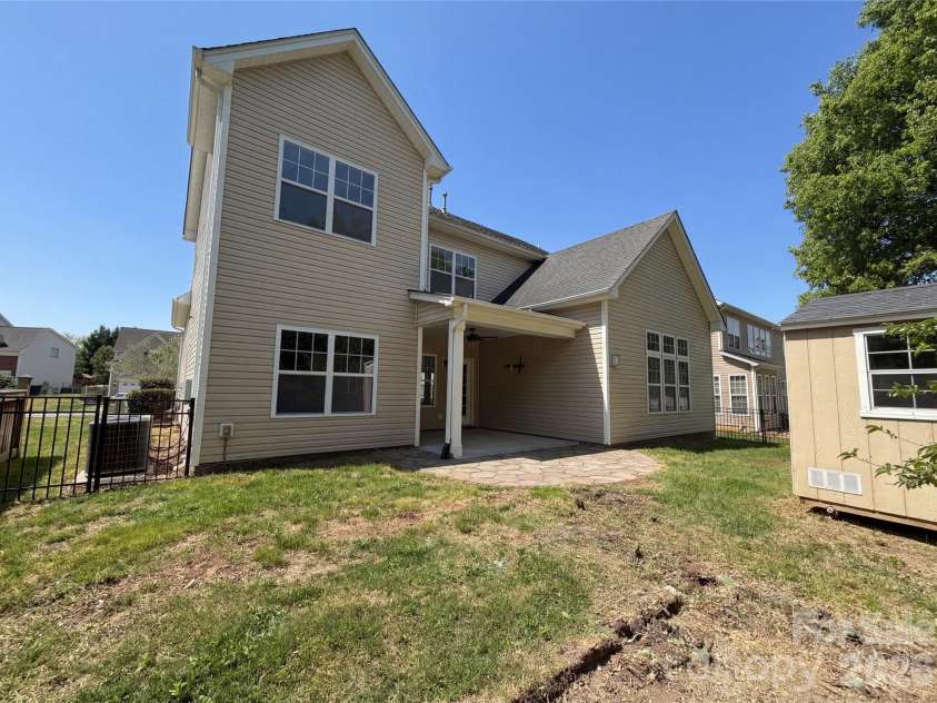 9696 Ravenscroft Lane, Concord, NC 28027.  MLS# CAR4369552, YatesRealty ID 23664. 