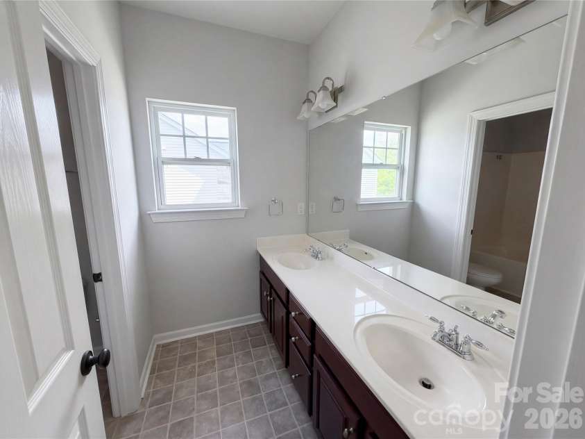 9696 Ravenscroft Lane, Concord, NC 28027.  MLS# CAR4369552, YatesRealty ID 23664. 