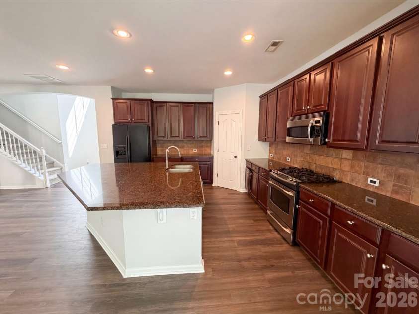 9696 Ravenscroft Lane, Concord, NC 28027.  MLS# CAR4369552, YatesRealty ID 23664. 