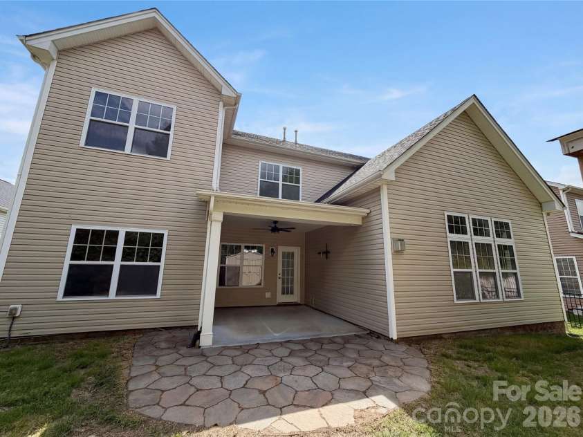 9696 Ravenscroft Lane, Concord, NC 28027.  MLS# CAR4369552, YatesRealty ID 23664. 