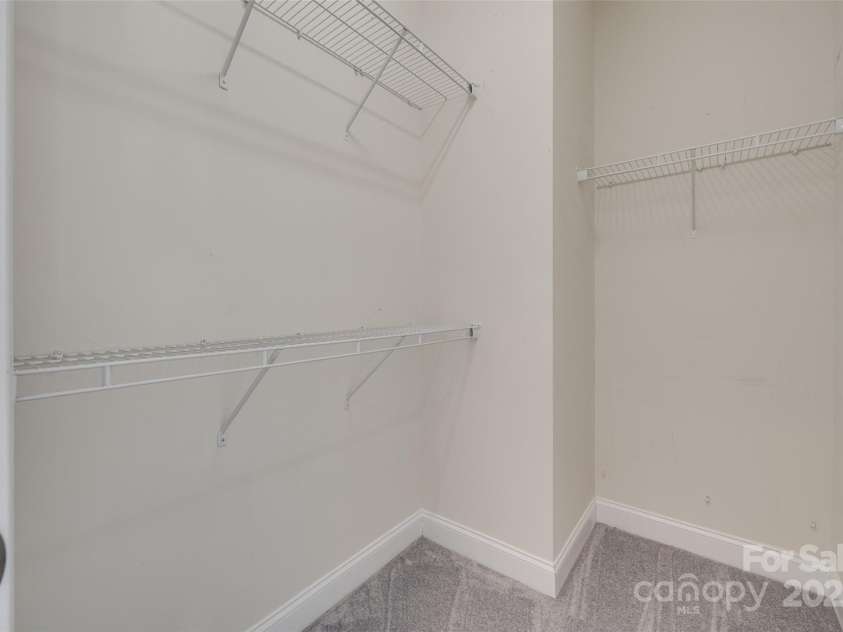 397 Fischer Road, Fort Mill, SC 29715.  MLS# CAR4252176, YatesRealty ID 23665. 