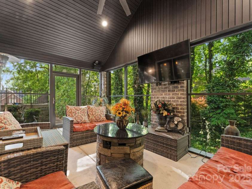 171 Secretariat Drive, Mooresville, NC 28117.  MLS# CAR4260568, YatesRealty ID 23667. 