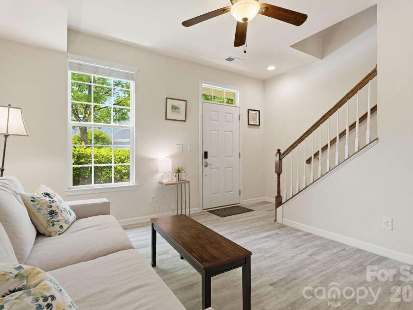 19721 Playwrights Way, Cornelius, NC 28031.  MLS# CAR4382336, YatesRealty ID 23667. 