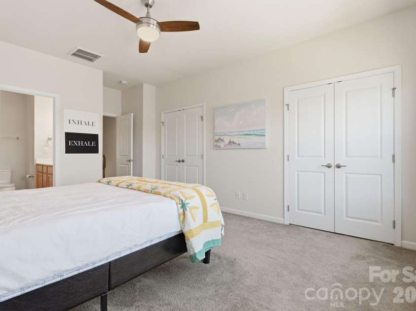 19721 Playwrights Way, Cornelius, NC 28031.  MLS# CAR4382336, YatesRealty ID 23667. 