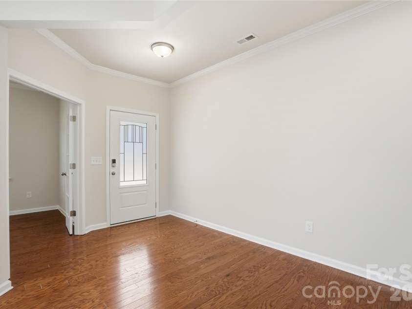13714 Canterbury Castle Drive, Charlotte, NC 28273.  MLS# CAR4381185, YatesRealty ID 23668. 