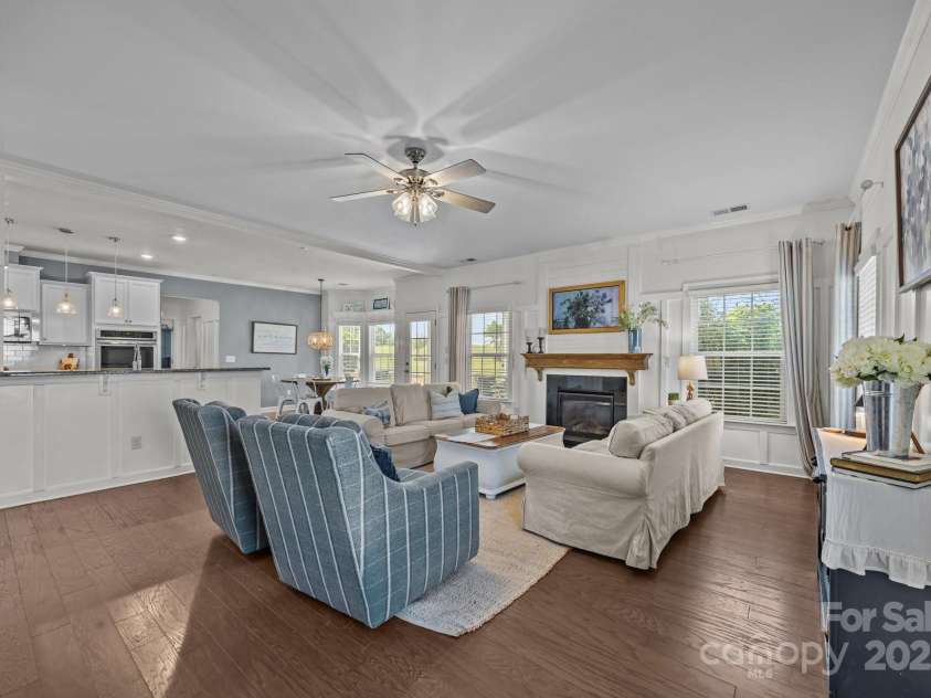 9871 Travertine Trail, Davidson, NC 28036.  MLS# CAR4254915, YatesRealty ID 23668. 