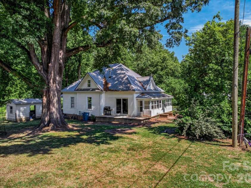 241 Dover Street, Star, NC 27356.  MLS# CAR4381841, YatesRealty ID 23669. 