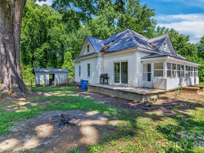 241 Dover Street, Star, NC 27356.  MLS# CAR4381841, YatesRealty ID 23669. 