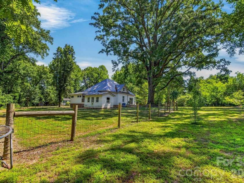 241 Dover Street, Star, NC 27356.  MLS# CAR4381841, YatesRealty ID 23669. 