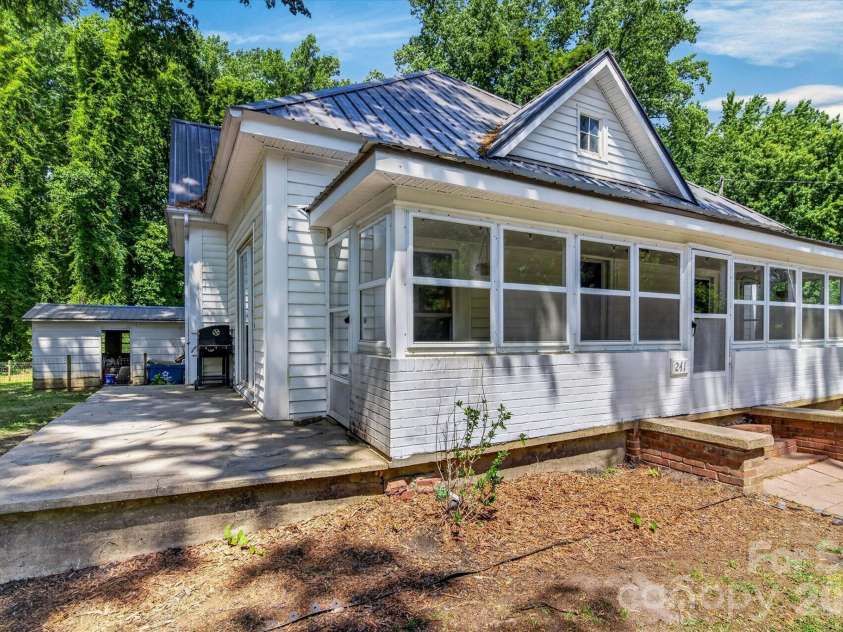241 Dover Street, Star, NC 27356.  MLS# CAR4381841, YatesRealty ID 23669. 