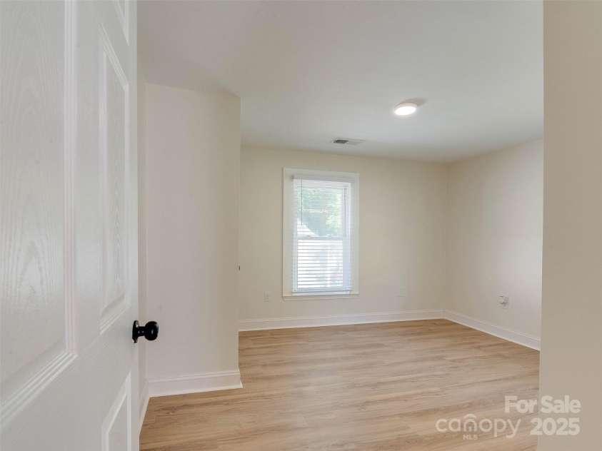 2414 Lane Street, Kannapolis, NC 28083.  MLS# CAR4274628, YatesRealty ID 23669. 