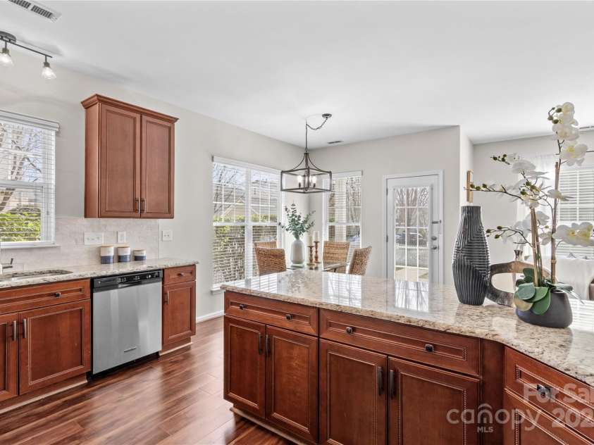 14462 Holly Springs Drive, Huntersville, NC 28078.  MLS# CAR4221883, YatesRealty ID 2367. 