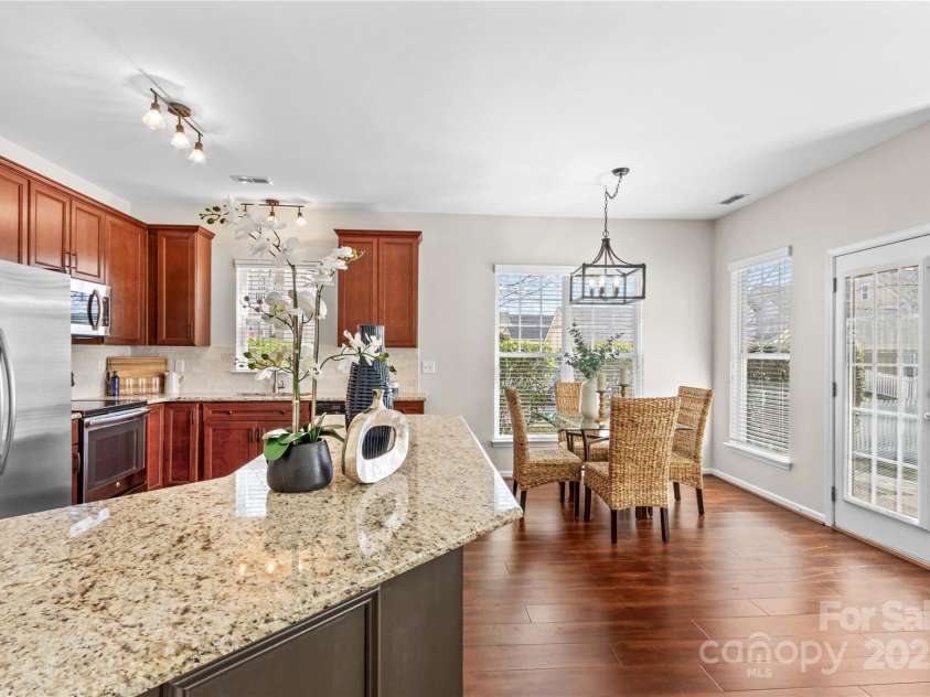 14462 Holly Springs Drive, Huntersville, NC 28078.  MLS# CAR4221883, YatesRealty ID 2367. 