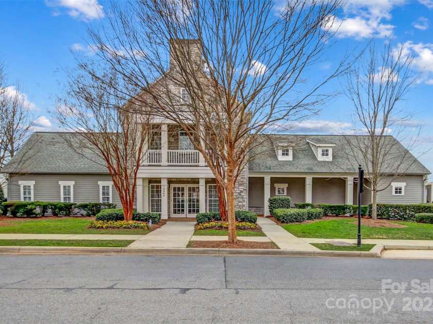14462 Holly Springs Drive, Huntersville, NC 28078.  MLS# CAR4221883, YatesRealty ID 2367. 