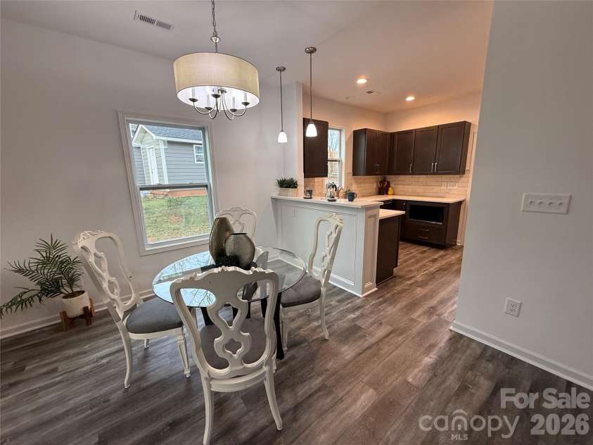 554 Geneva Circle, Gastonia, NC 28056.  MLS# CAR4220064, YatesRealty ID 2367. 