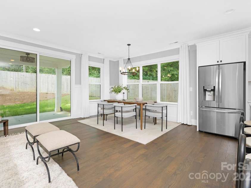 2517 Marlowe Avenue, Charlotte, NC 28208.  MLS# CAR4263015, YatesRealty ID 23670. 