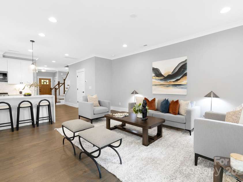 2517 Marlowe Avenue, Charlotte, NC 28208.  MLS# CAR4263015, YatesRealty ID 23670. 