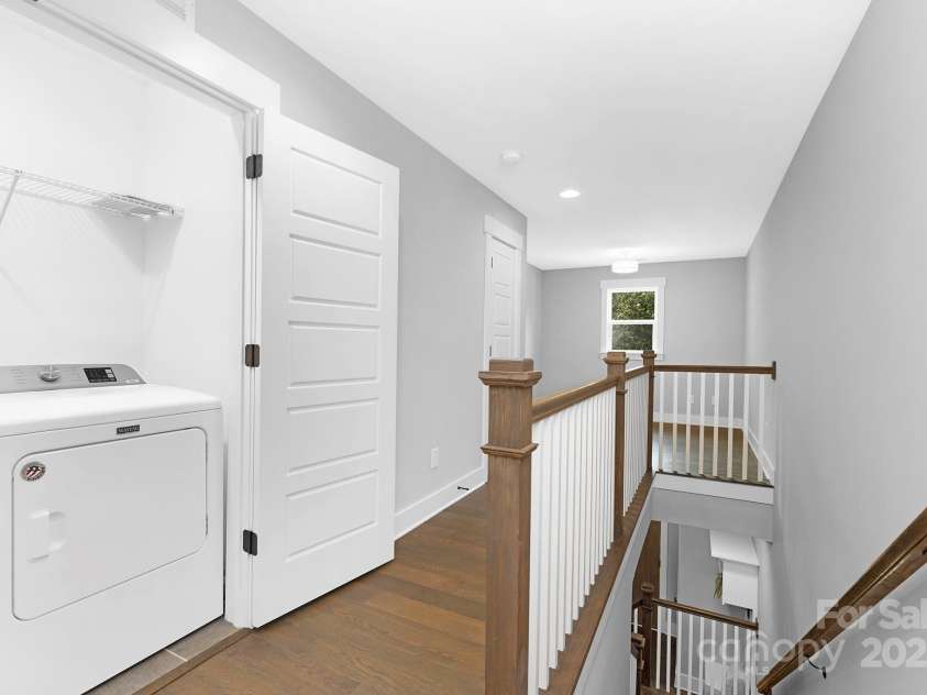 2517 Marlowe Avenue, Charlotte, NC 28208.  MLS# CAR4263015, YatesRealty ID 23670. 