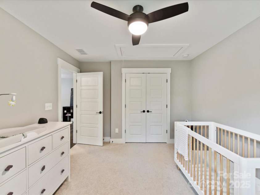 2517 Marlowe Avenue, Charlotte, NC 28208.  MLS# CAR4263015, YatesRealty ID 23670. 