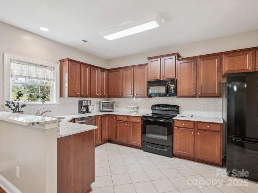 4090 Sunset Drive, Rock Hill, SC 29732.  MLS# CAR4275758, YatesRealty ID 23671. 