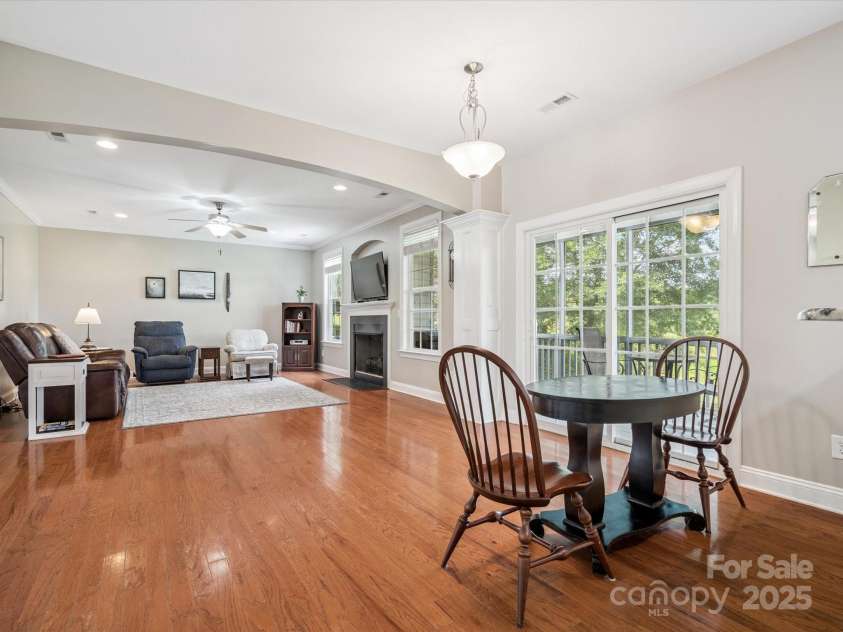 4090 Sunset Drive, Rock Hill, SC 29732.  MLS# CAR4275758, YatesRealty ID 23671. 
