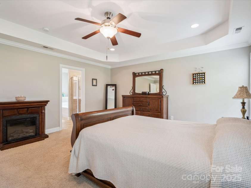4090 Sunset Drive, Rock Hill, SC 29732.  MLS# CAR4275758, YatesRealty ID 23671. 