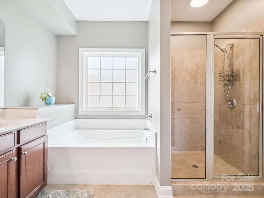 4090 Sunset Drive, Rock Hill, SC 29732.  MLS# CAR4275758, YatesRealty ID 23671. 