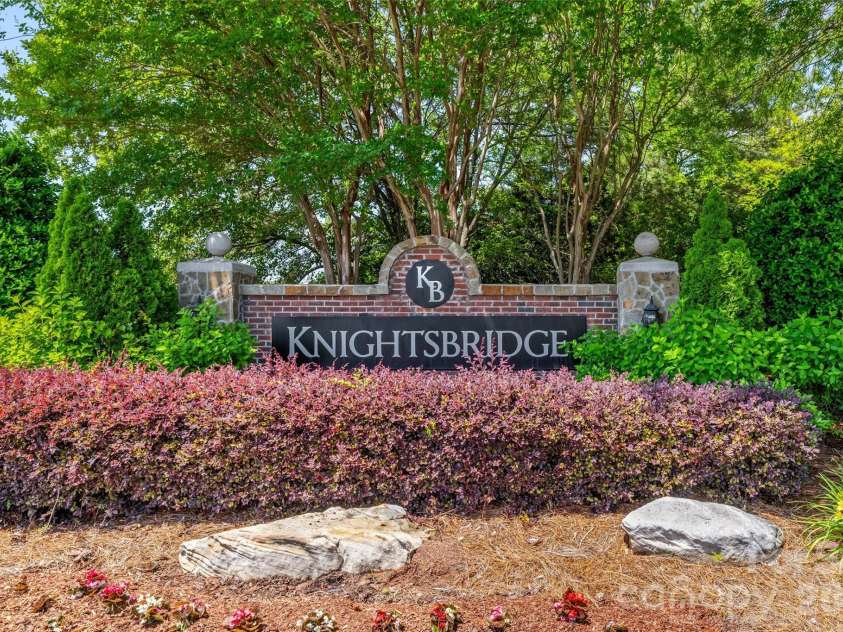 620 Cheval Drive, Fort Mill, SC 29708.  MLS# CAR4378038, YatesRealty ID 23671. 
