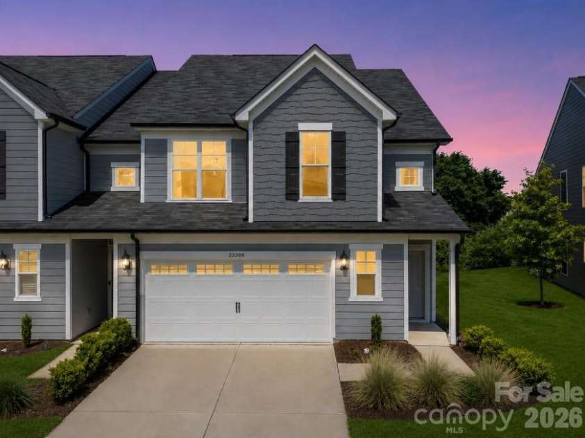 23206 Clarabelle Drive, Charlotte, NC 28273.  MLS# CAR4381832, YatesRealty ID 23672. 2 car garage