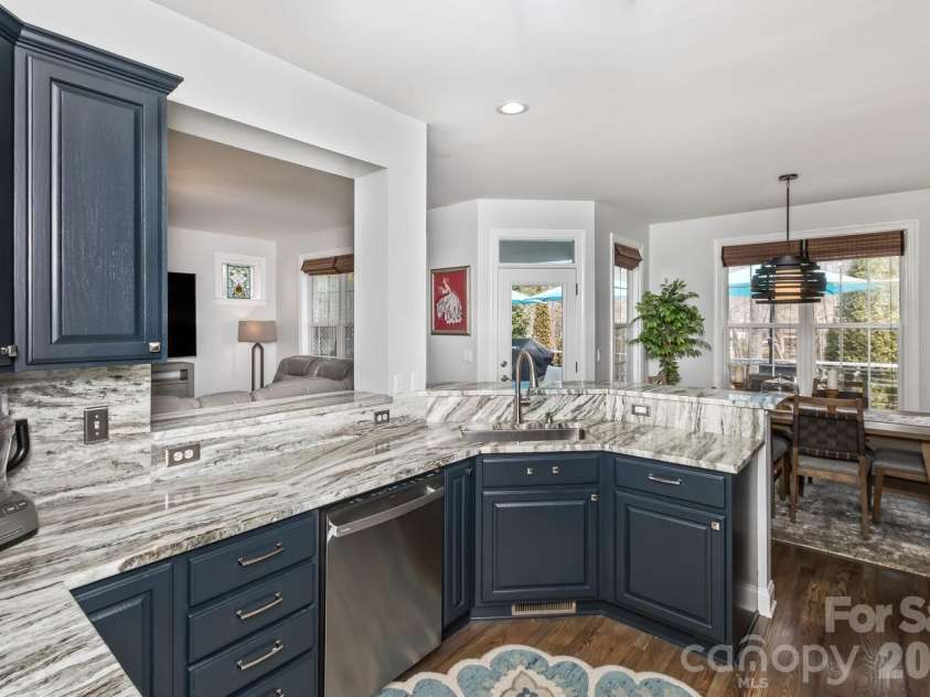 107 Mountain Drive, Biltmore Lake, NC 28715.  MLS# CAR4354478, YatesRealty ID 23674. 