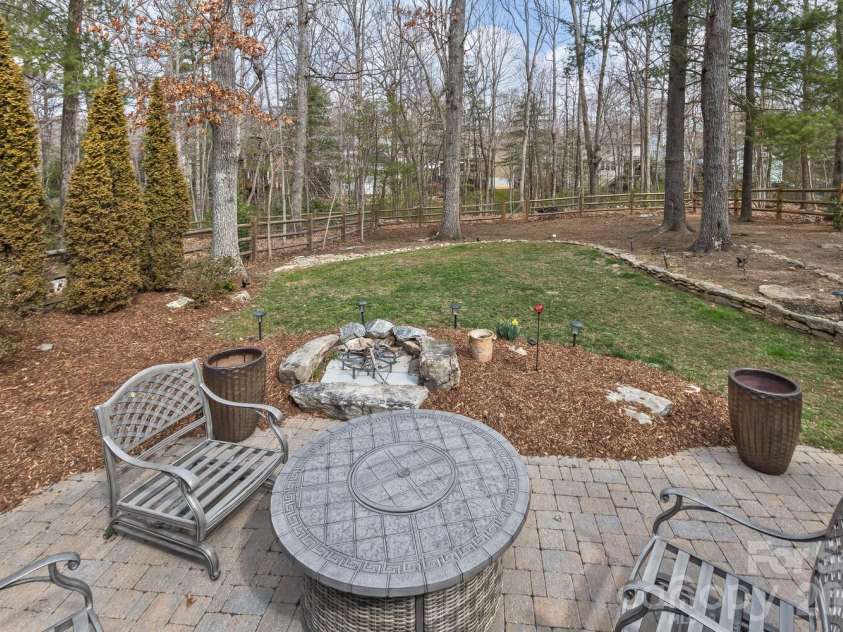 107 Mountain Drive, Biltmore Lake, NC 28715.  MLS# CAR4354478, YatesRealty ID 23674. 