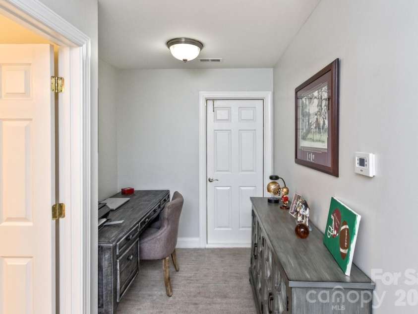 107 Mountain Drive, Biltmore Lake, NC 28715.  MLS# CAR4354478, YatesRealty ID 23674. 