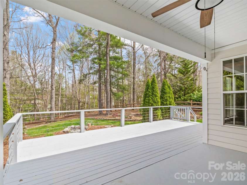 107 Mountain Drive, Biltmore Lake, NC 28715.  MLS# CAR4354478, YatesRealty ID 23674. 