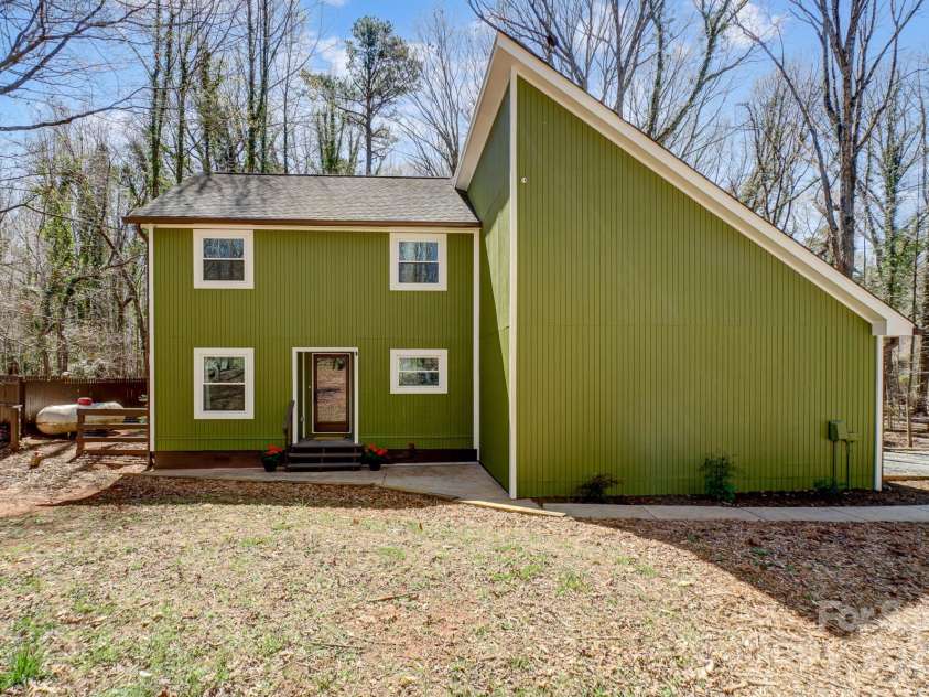 4125 Rivendell Lane, Mint Hill, NC 28227.  MLS# CAR4220608, YatesRealty ID 23674. 