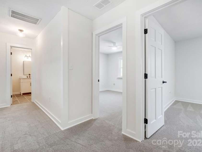 4125 Rivendell Lane, Mint Hill, NC 28227.  MLS# CAR4220608, YatesRealty ID 23674. 