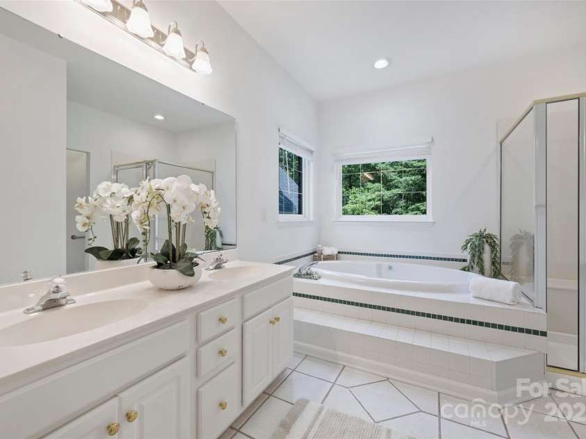 19900 Stough Farm Road, Cornelius, NC 28031.  MLS# CAR4275497, YatesRealty ID 23675. 