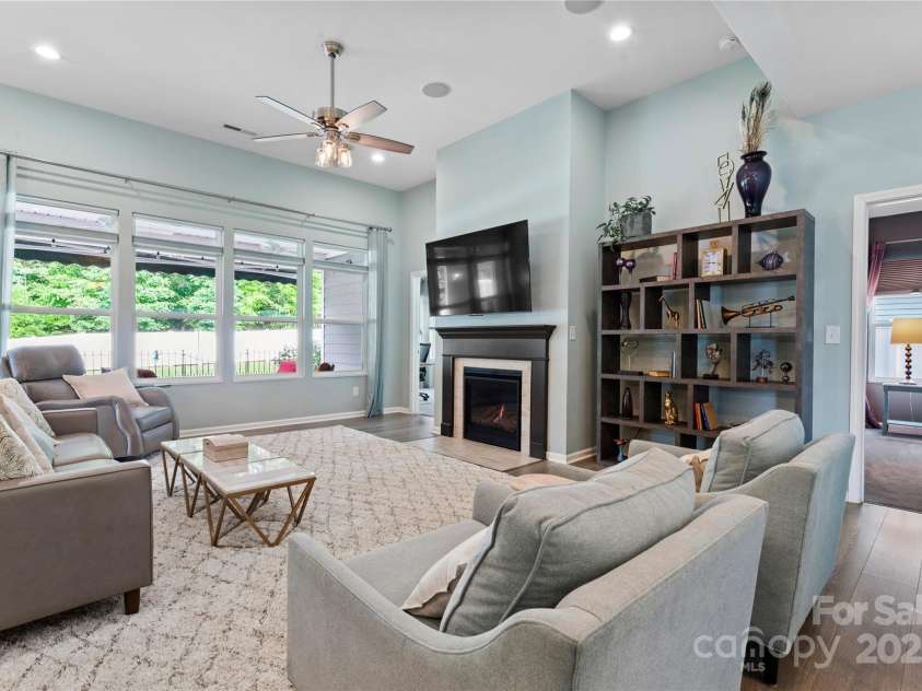 2124 Katie Alice Circle, Waxhaw, NC 28173.  MLS# CAR4249836, YatesRealty ID 23676. Great Room