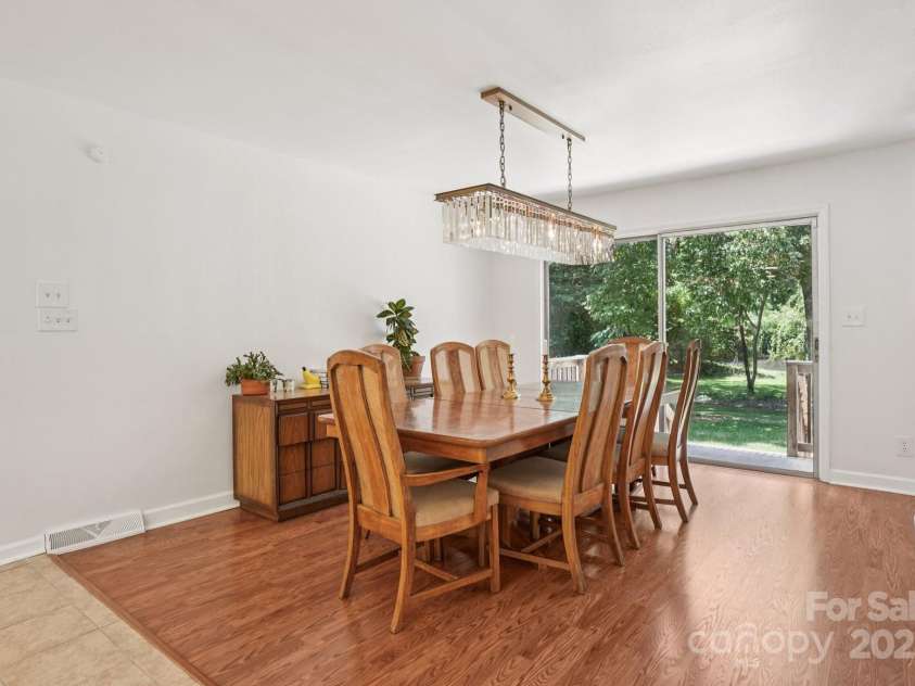 7107 Cedarfield Road, Charlotte, NC 28227.  MLS# CAR4275661, YatesRealty ID 23677. 