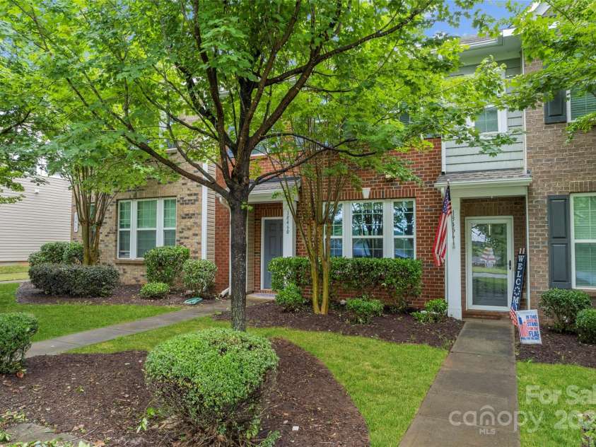 18460 Catawba Avenue, Cornelius, NC 28031.  MLS# CAR4259480, YatesRealty ID 23678. 