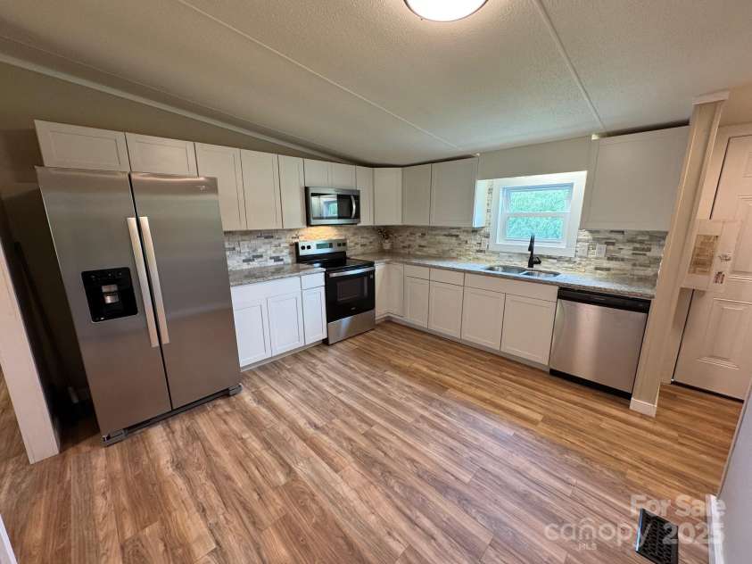 4061 Stone Creek Court, Lenoir, NC 28645.  MLS# CAR4261473, YatesRealty ID 23679. 